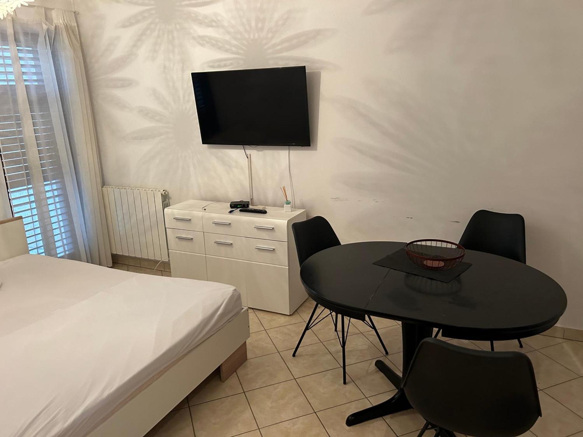 Soba Apartment บานโจเล ภายนอก รูปภาพ